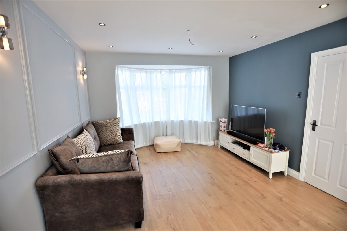 2.-Living-Room-New-1200x800.jpg